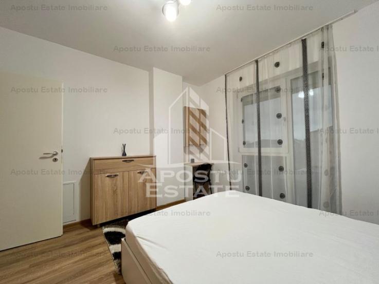 Apartament cu 3 camere, 2 bai, prima inchiriere, in zona Aradului