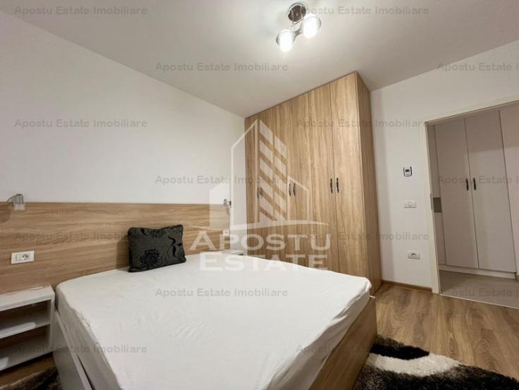 Apartament cu 3 camere, 2 bai, prima inchiriere, in zona Aradului