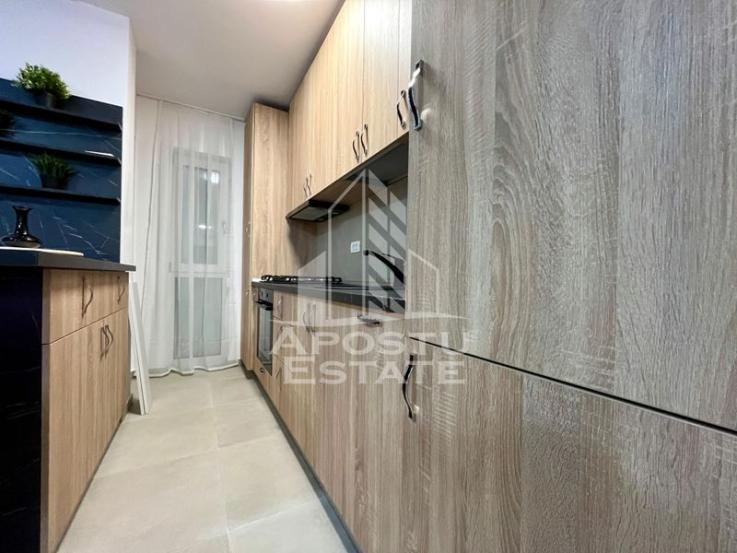 Apartament cu 3 camere, 2 bai, prima inchiriere, in zona Aradului