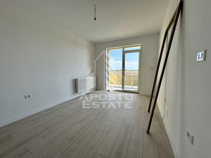 Apartament cu 2 camere, bucatarie inchisa, etaj intermediar, Braytim.