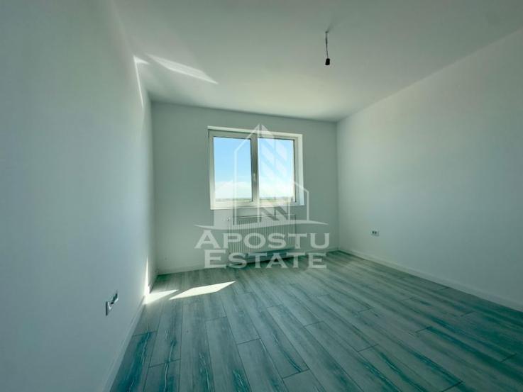 Apartament cu 2 camere, bucatarie inchisa, etaj intermediar, Braytim.