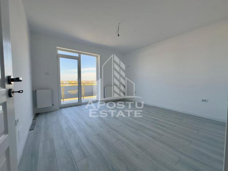 Apartament cu 2 camere, bucatarie inchisa, etaj intermediar, Braytim.