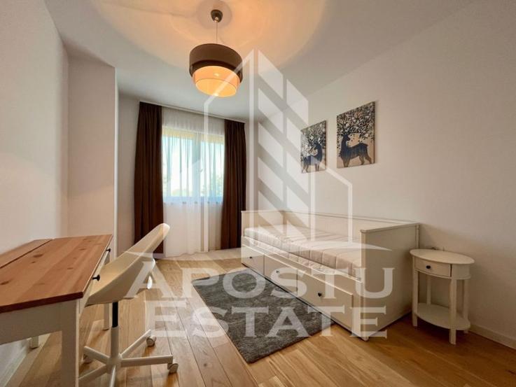 Apartament de lux cu 3 camere, 2 bai, in Monarch Residence