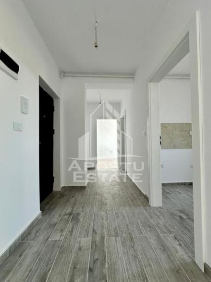 Apartament cu 2 camere, bucatarie inchisa, parter, Braytim.