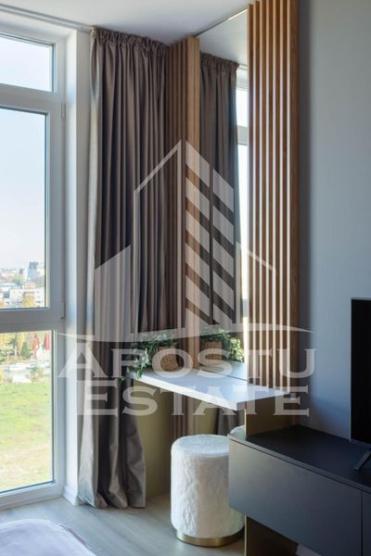 Apartament de lux cu 2 camere, loc de parcare, zona Calea Aradului