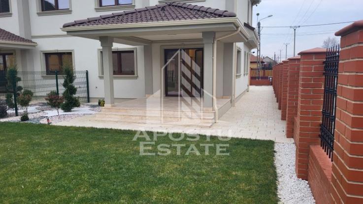 Duplex nou deosebit,3 dormitoare,zona Mehala