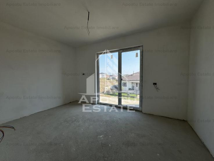 Apartamente cu 3 camere, terasa de 45 mp, zona Braytim.