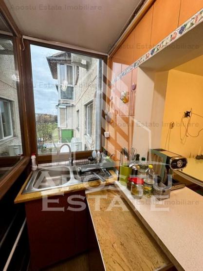 Apartament 2 camere, centrala proprie, Lipovei