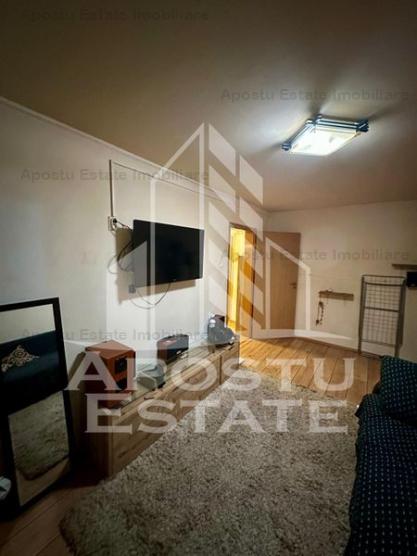 Apartament 2 camere, centrala proprie, Lipovei