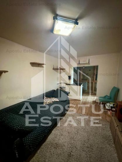 Apartament 2 camere, centrala proprie, Lipovei