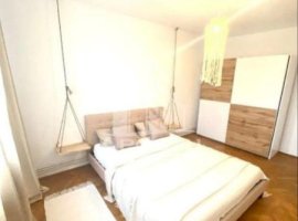 Apartament cu 4 camere, pretabil pentru muncitori, Spitalul Judetean