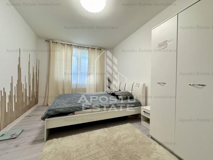 Apartament cu 3 camere, centrala proprie, in apropiere de Complex