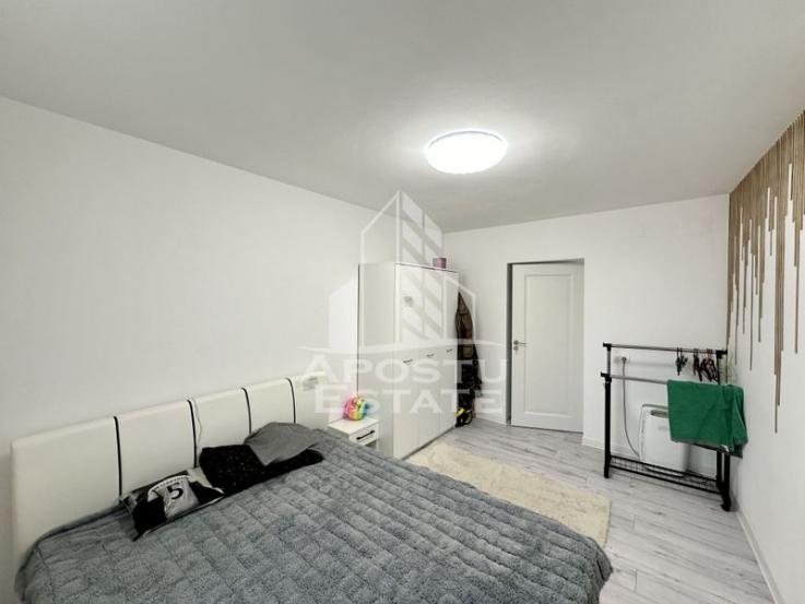 Apartament cu 3 camere, centrala proprie, in apropiere de Complex