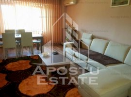 Apartament cu 3 camere,Calea Lipovei