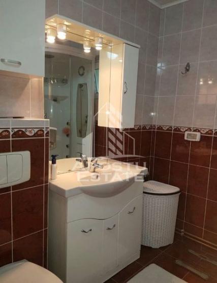 Apartament cu 3 camere,Calea Lipovei