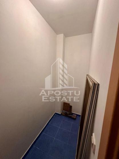 Apartament 2 camere, centrala proprie, loc de parcare,  zona Aradului