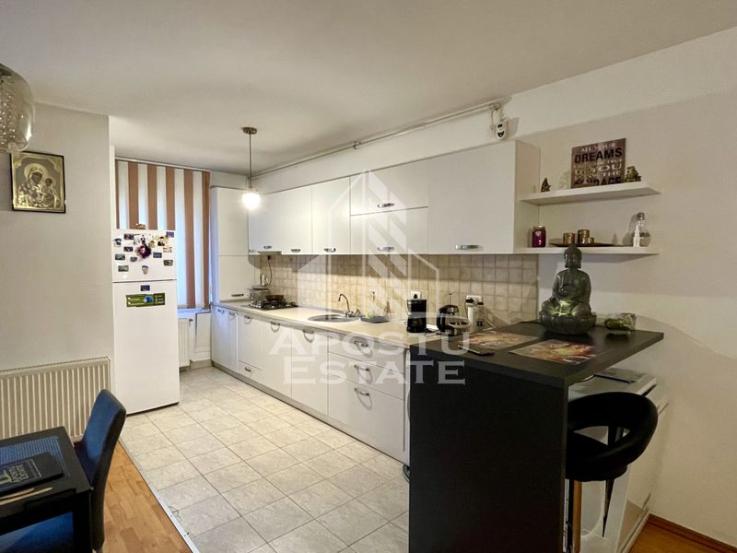 Apartament bloc nou Soarelui 2 camere decomandat