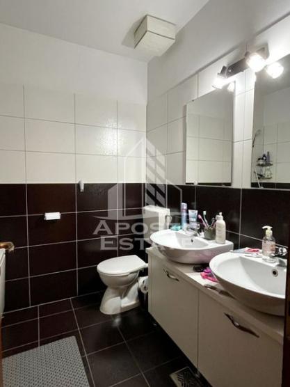 Apartament bloc nou Soarelui 2 camere decomandat