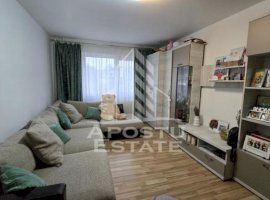 Apartament cu 2 camere, etaj 1, centrala proprie, zona Lipovei