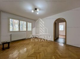 Apartament 2 camere, etaj 2, centrala proprie, zona Tipografilor