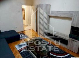 Apartament 2 camere, centrala propie, decomandat, zona Medicinei