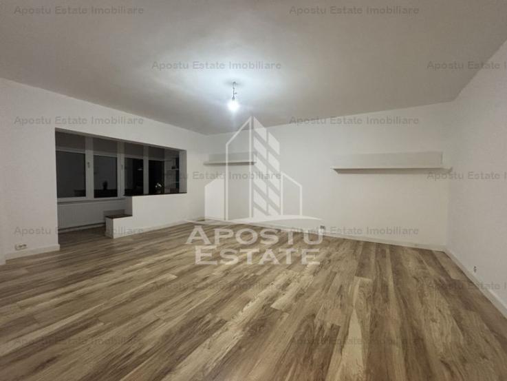 Apartament cu 4 camere in zona Timocului, renovat, centrala termica