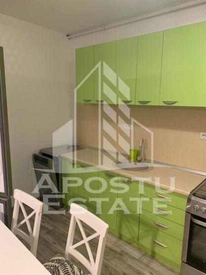 Apartament cu 3 camere complet mobilat si utilat, in Giroc