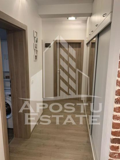 Apartament cu 3 camere complet mobilat si utilat, in Giroc