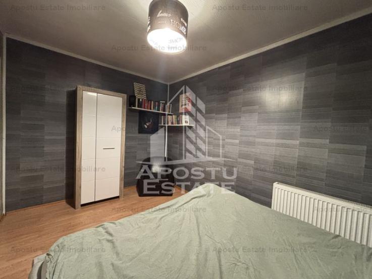 Apartament cu 3 camere in zona Sagului