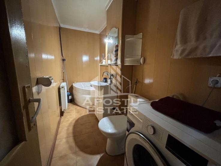 Apartament cu 3 camere in zona Sagului