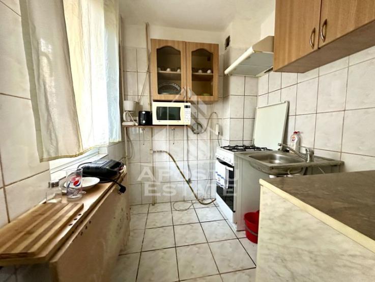 Apartament 2 camere, mobilat, zona Sagului