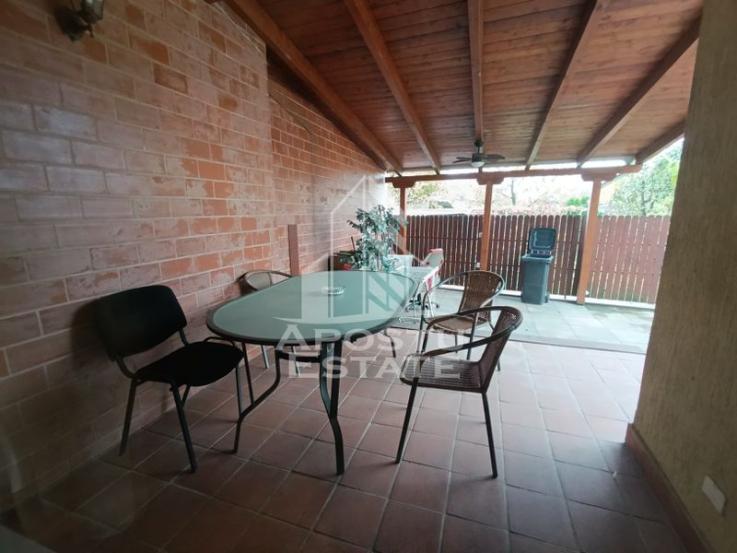 Casa P+1, 5 camere, centrala proprie, curte proprie, terasa, Mehala