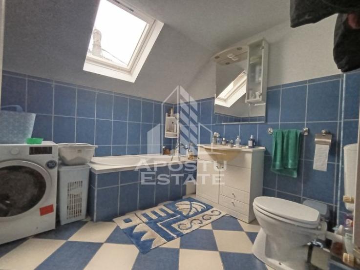 Casa P+1, 5 camere, centrala proprie, curte proprie, terasa, Mehala