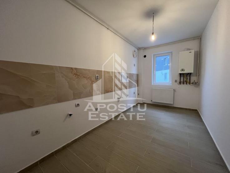 Apartament cu 1 camera, suprafata mare, la parter in Braytim.