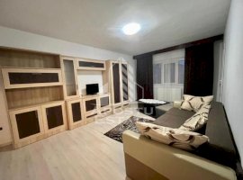 Apartament 3 camere, decomandat, zona Complexul Studentesc