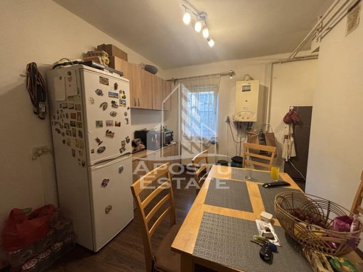 Apartament cu 2 camere in zona Fabric, centrala termica