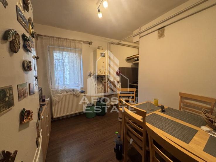 Apartament cu 2 camere in zona Fabric, centrala termica