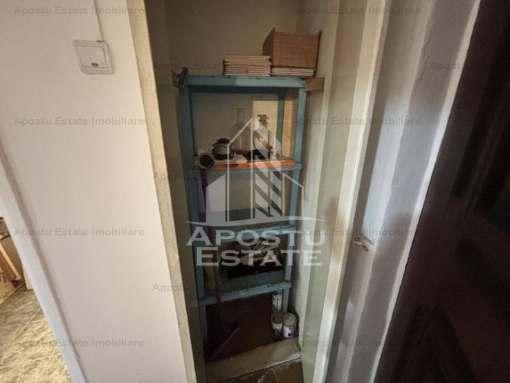 Apartament cu 3 camere in zona Sagului, centrala termica