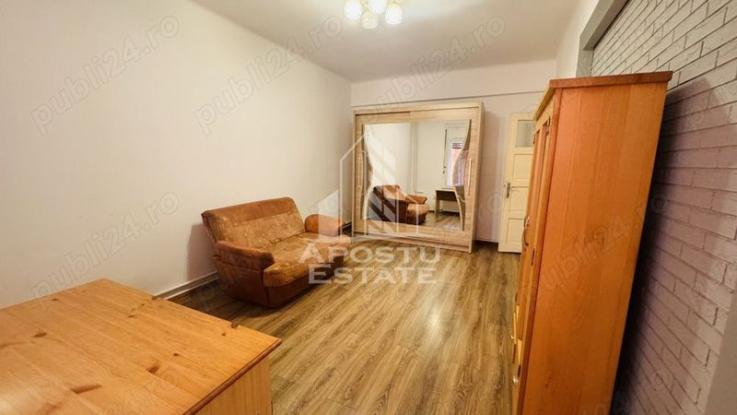 Apartament cu 2 camere, centrala proprie, Ultracentral