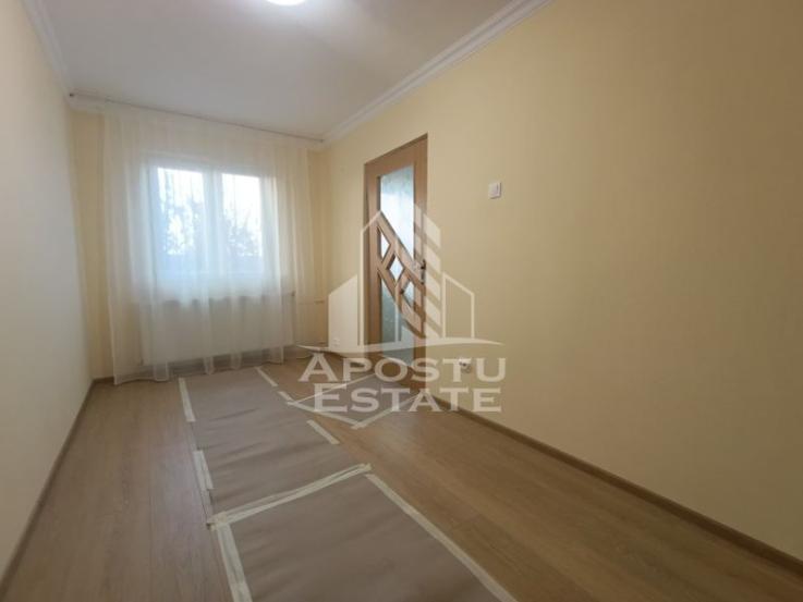 Apartament 2 camere, renovat complet, bloc anvelopat, zona C. Sagului.