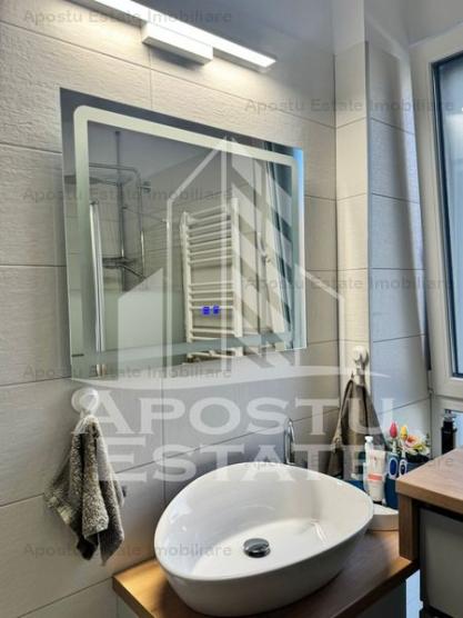 Apartament 2 camere, centrala proprie, bloc nou, etaj 1, zona Aradului