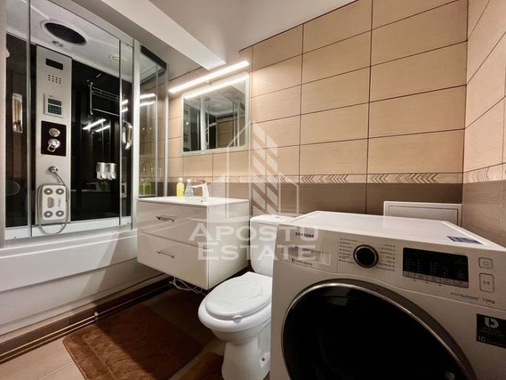 Apartament cu 5 camere pe doua nivele, zona Modern