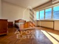 Apartament decomandat, 3 Camere, Etajul 3