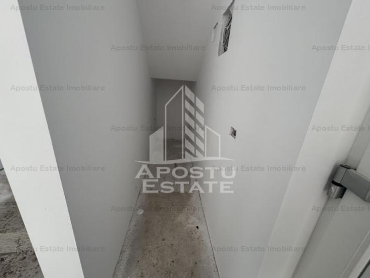 Duplex cu 4 camere in Dumbravita, toate utilitatile, curte amenajata