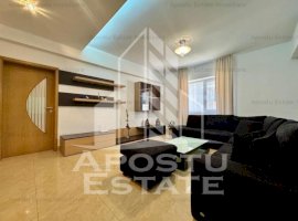 Apartament cu 3 camere semicentral cu o suprafata de 90 mp