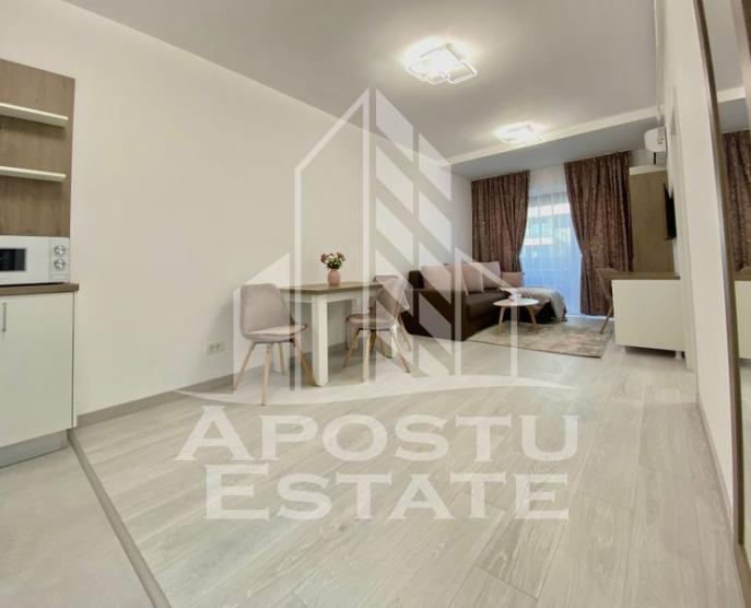 Apartament cu 2 camere, zona UTA