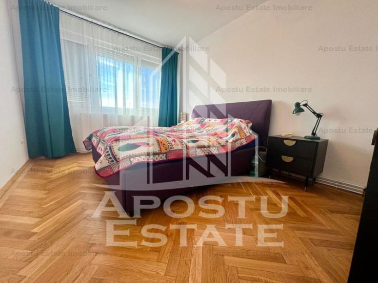 Apartament decomandat, 2 camere, centrala proprie, Complex