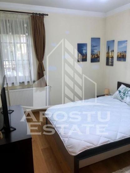 Apartament 2 camere, centrala proprie, aer conditionat, Zona Ronat