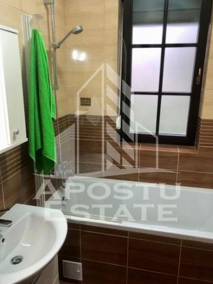 Apartament 2 camere, centrala proprie, aer conditionat, Zona Ronat