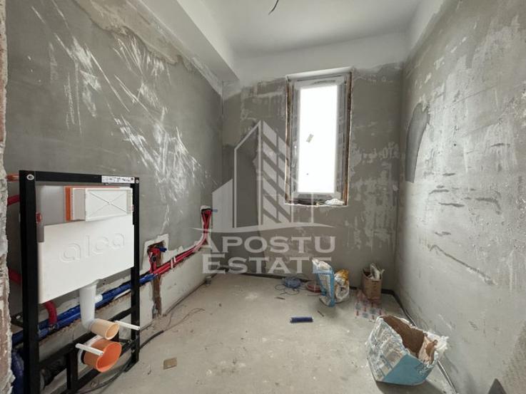 Apartament cu 2 camere, decomandat, in Ciarda Rosie, loc de parcare